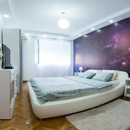 White Night Center Апартаменты Белград
